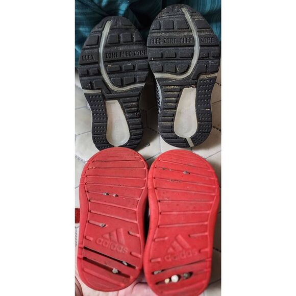 Size 5 Little Boys Adidas and Carters Shoe Bundle - Picture 6 of 6